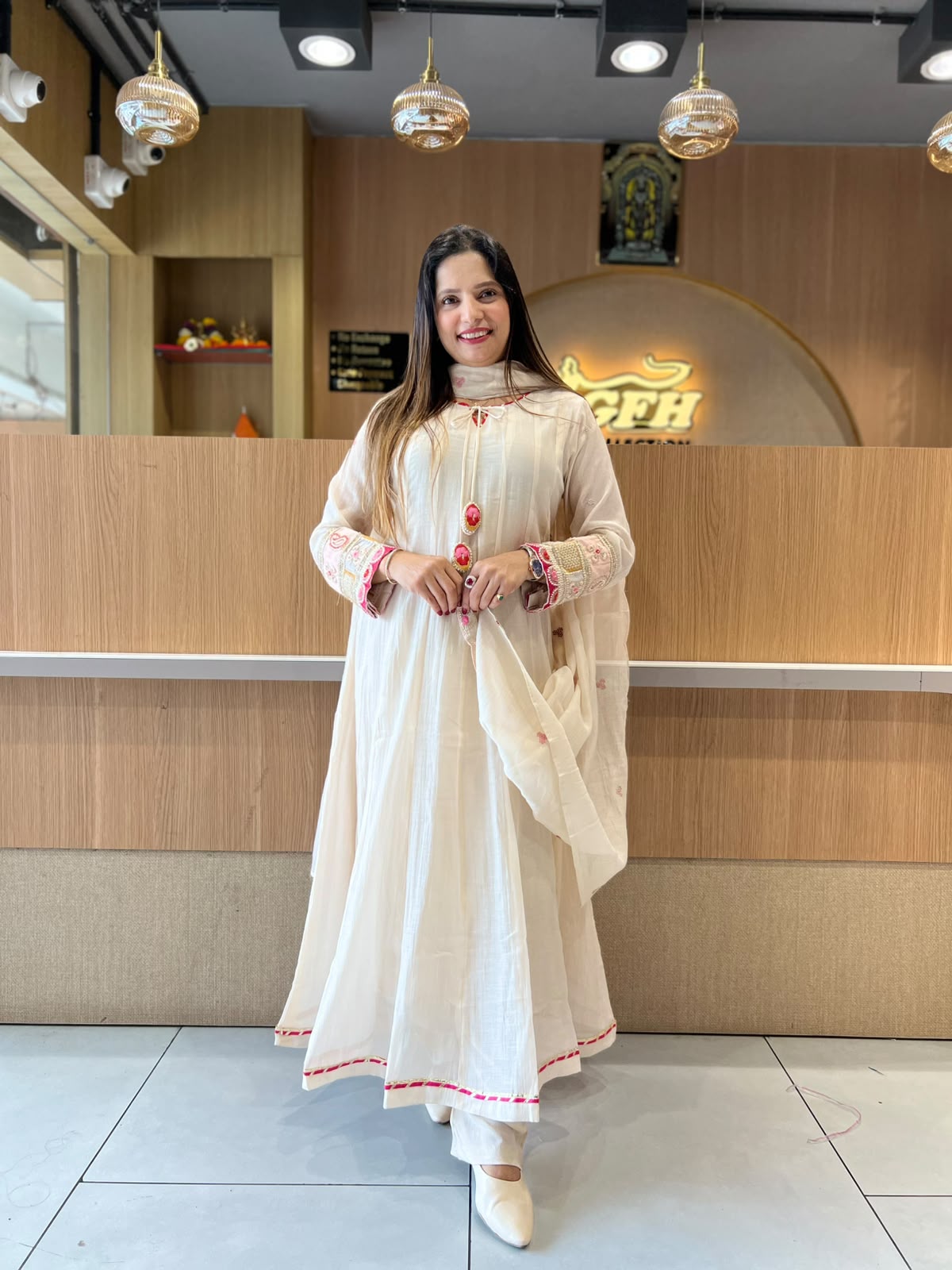 Pure Banaras Mull Chanderi Off White 3pc Set