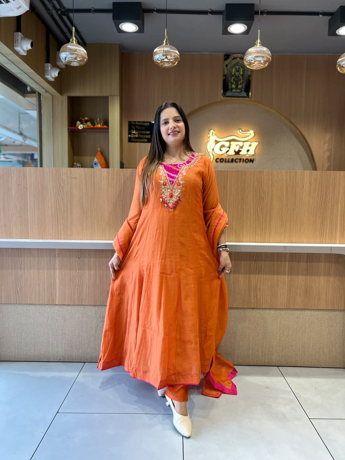 Pure Banaras Mull Chanderi Orange 3pc Set