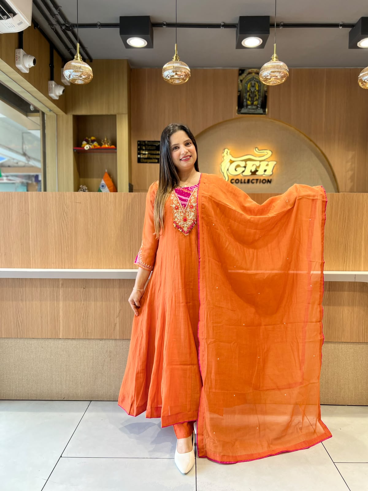 Pure Banaras Mull Chanderi Orange 3pc Set
