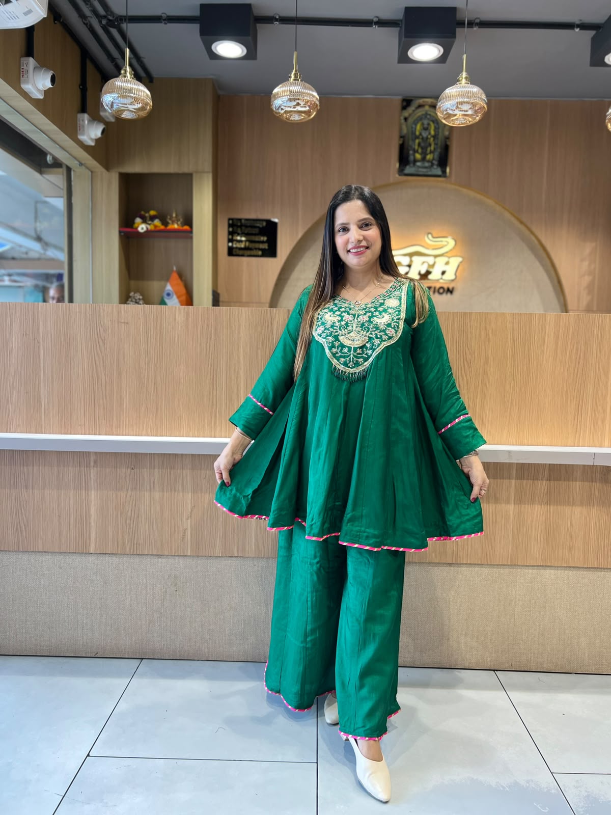 Pure Dola Silk Green 3pc Set