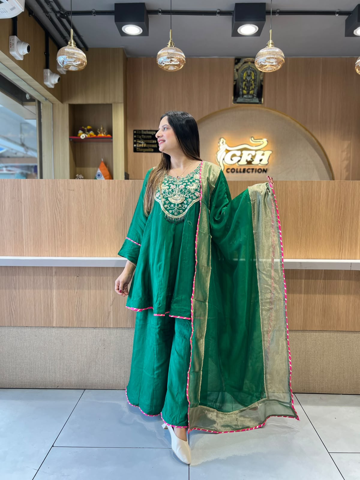 Pure Dola Silk Green 3pc Set