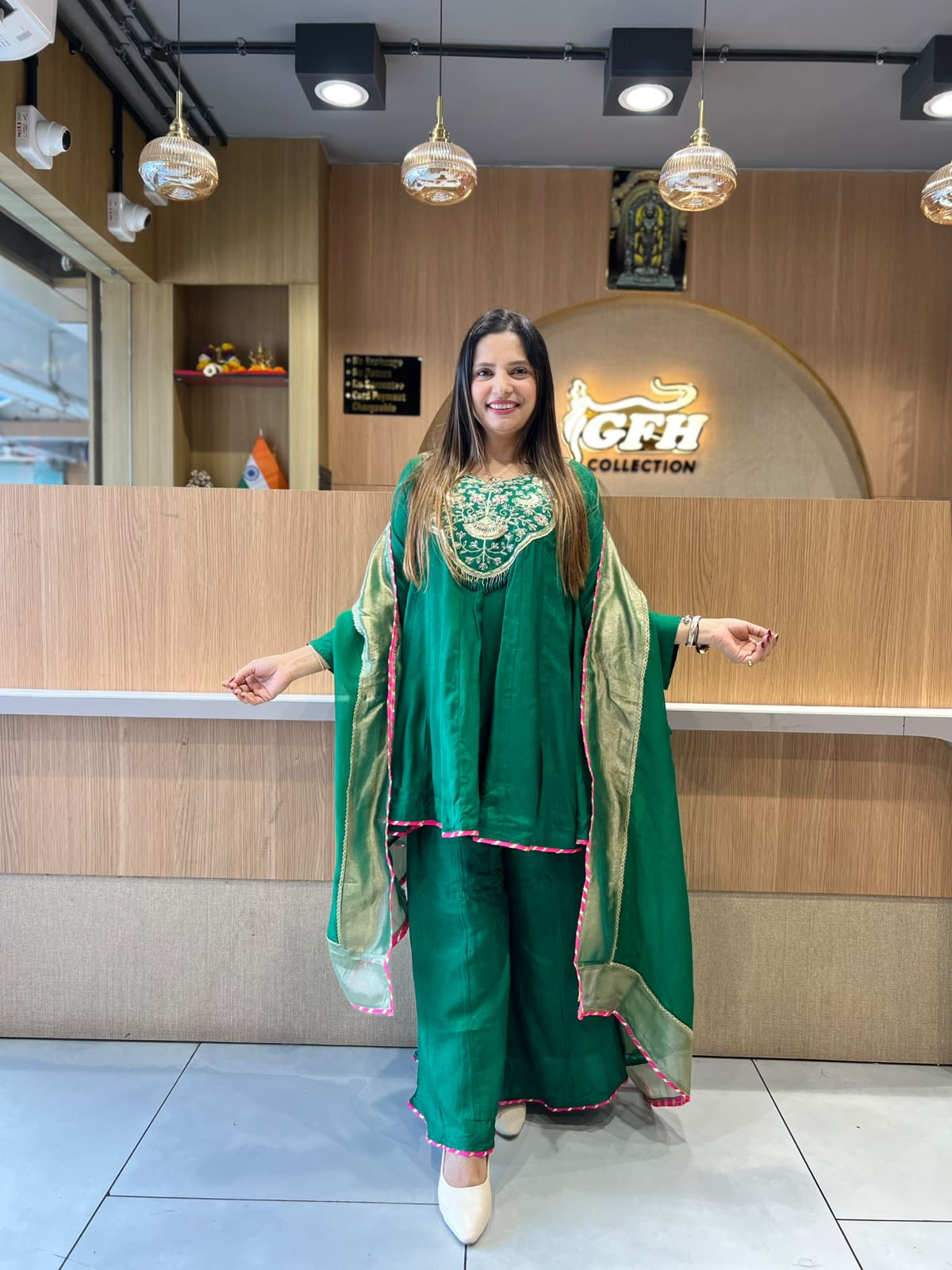 Pure Dola Silk Green 3pc Set