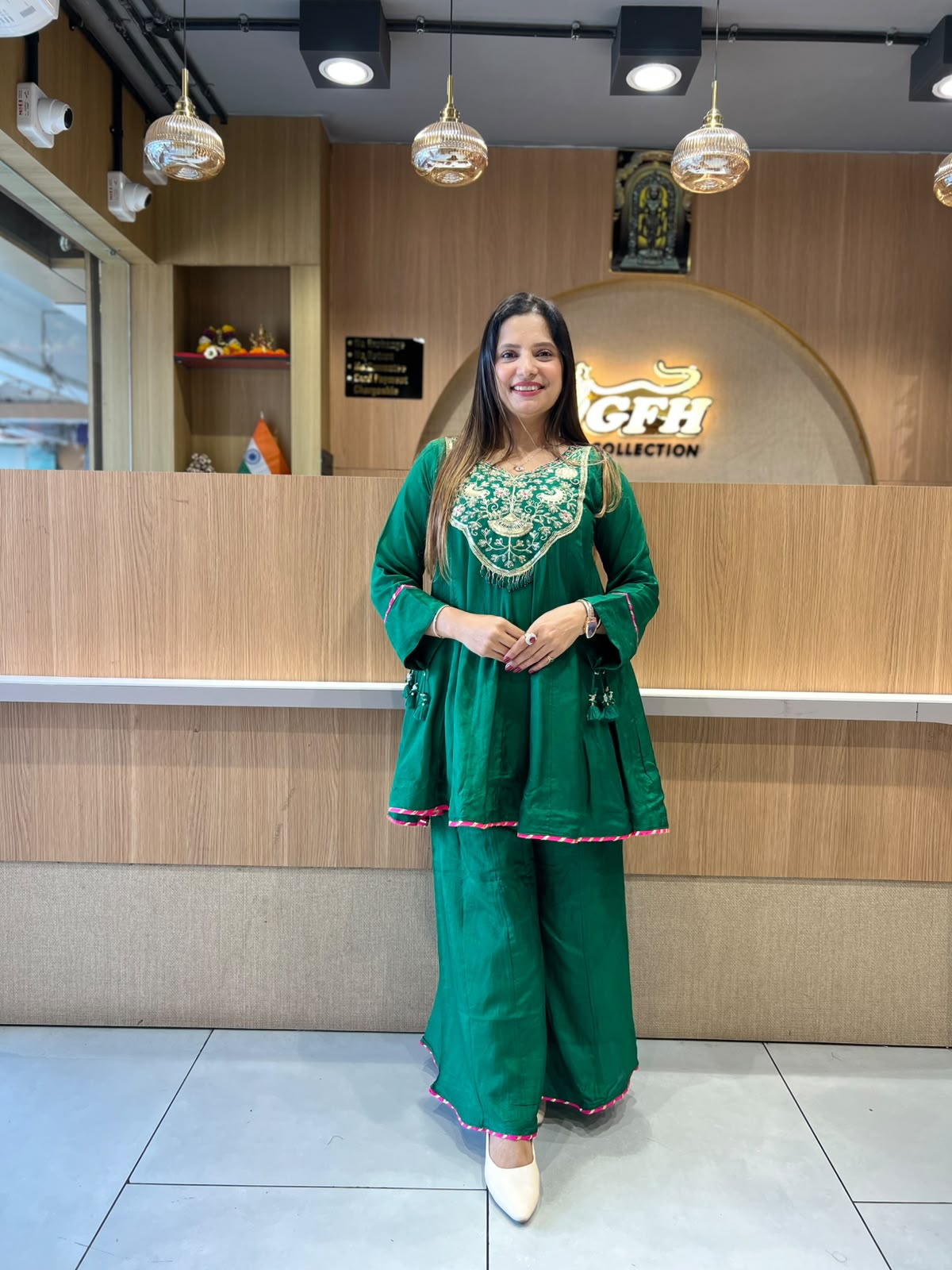 Pure Dola Silk Green 3pc Set