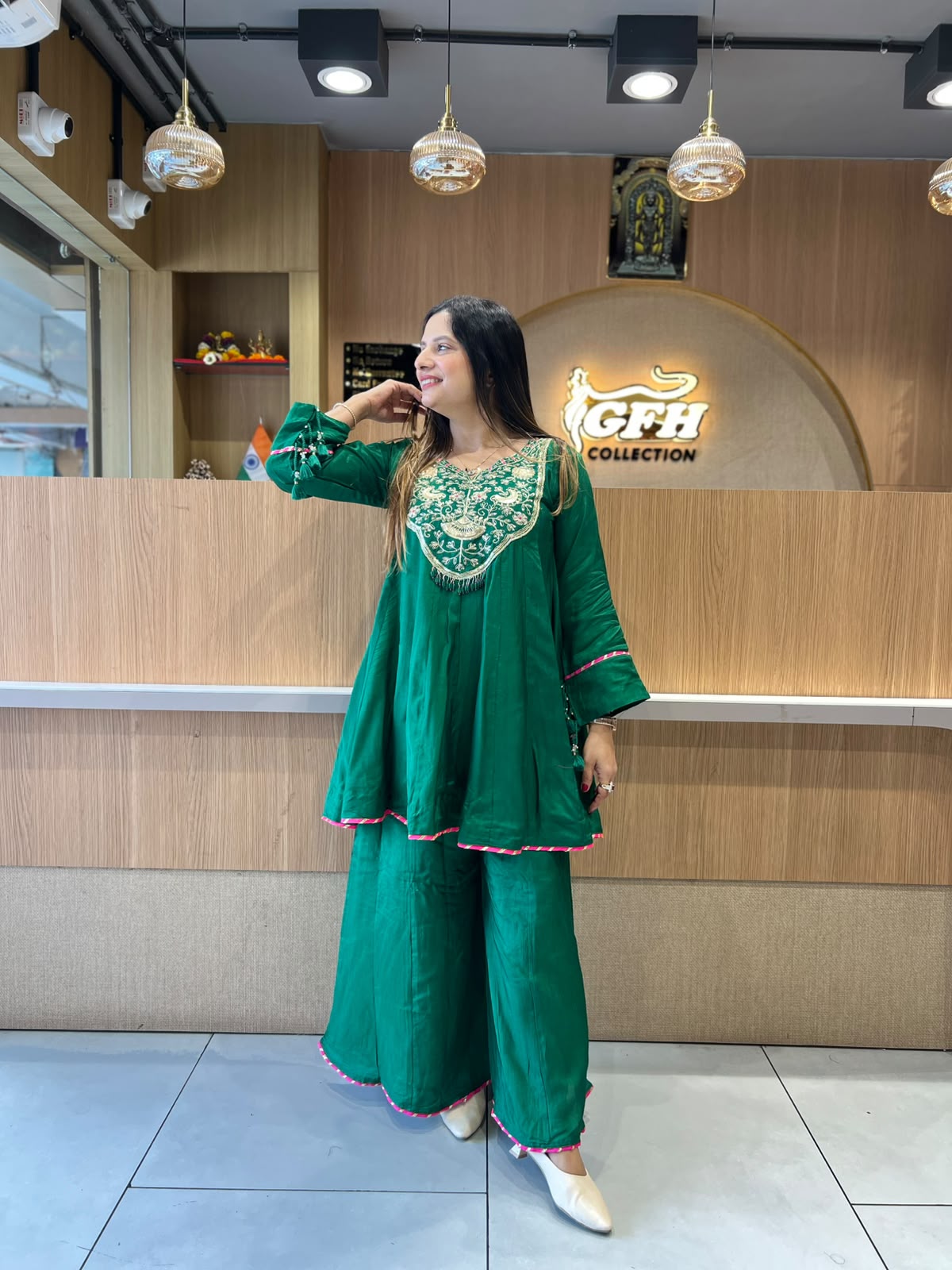 Pure Dola Silk Green 3pc Set