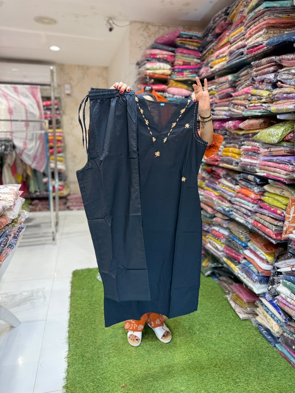 Pure cotton sleeveless top with palazo black
