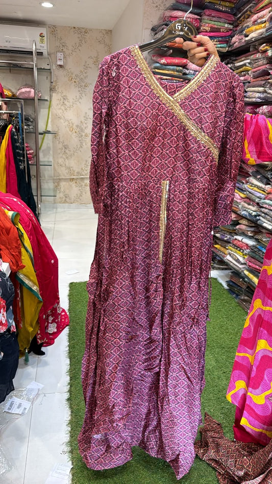 dola silk gown