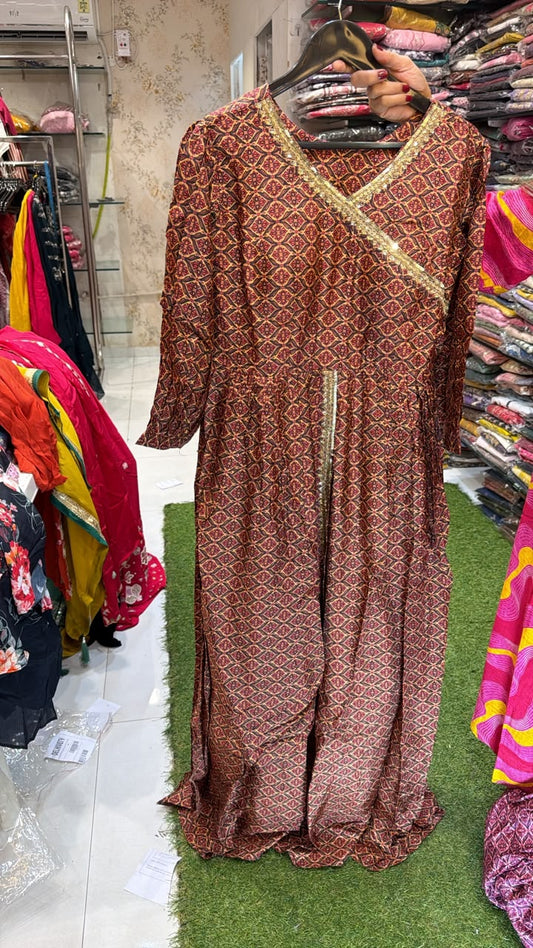 dola silk gown