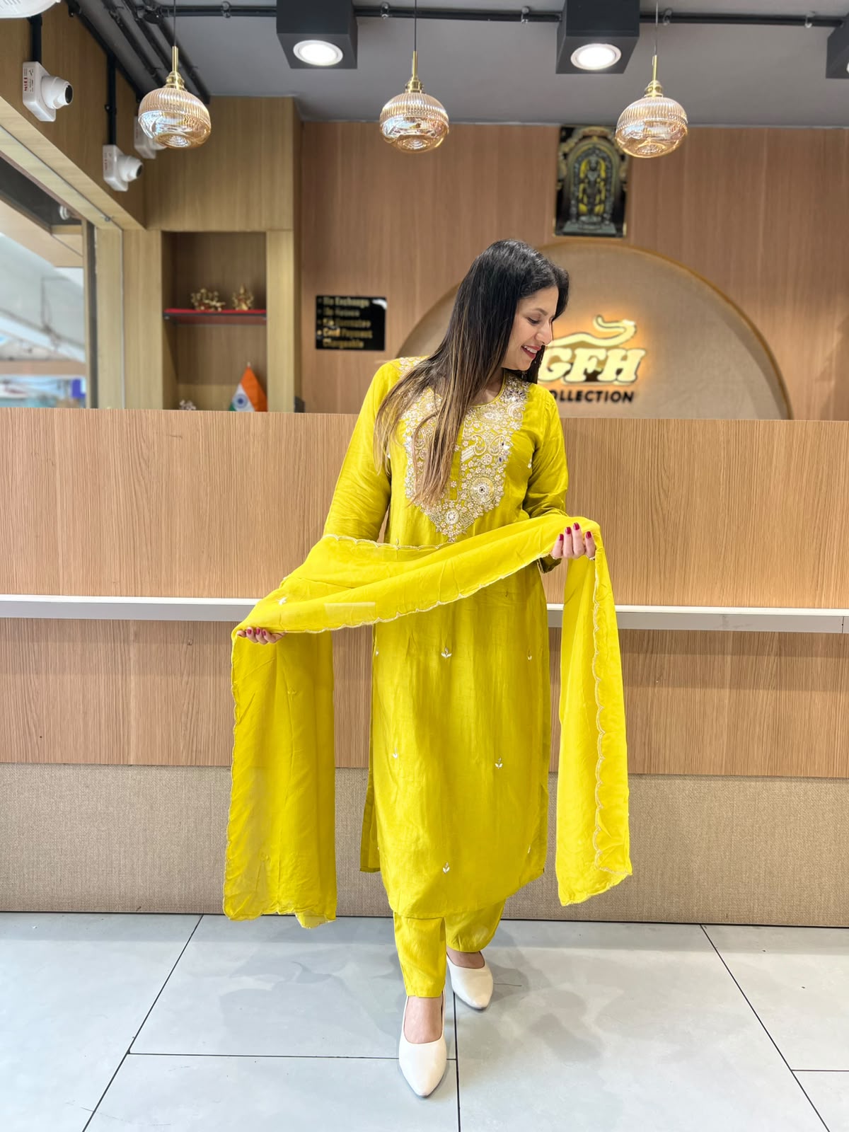 Pure Dola Silk Chatni Green 3pc Set