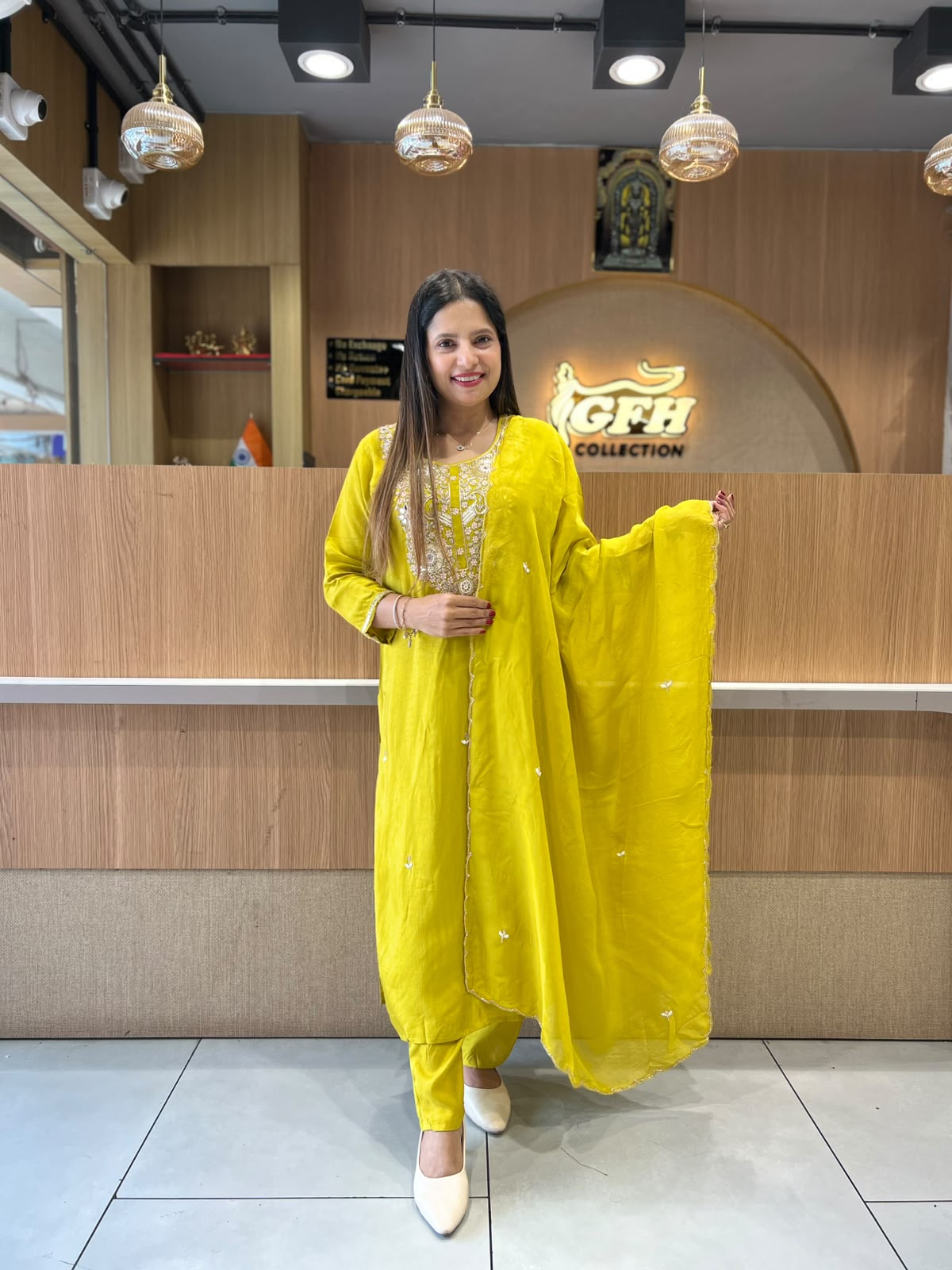 Pure Dola Silk Chatni Green 3pc Set