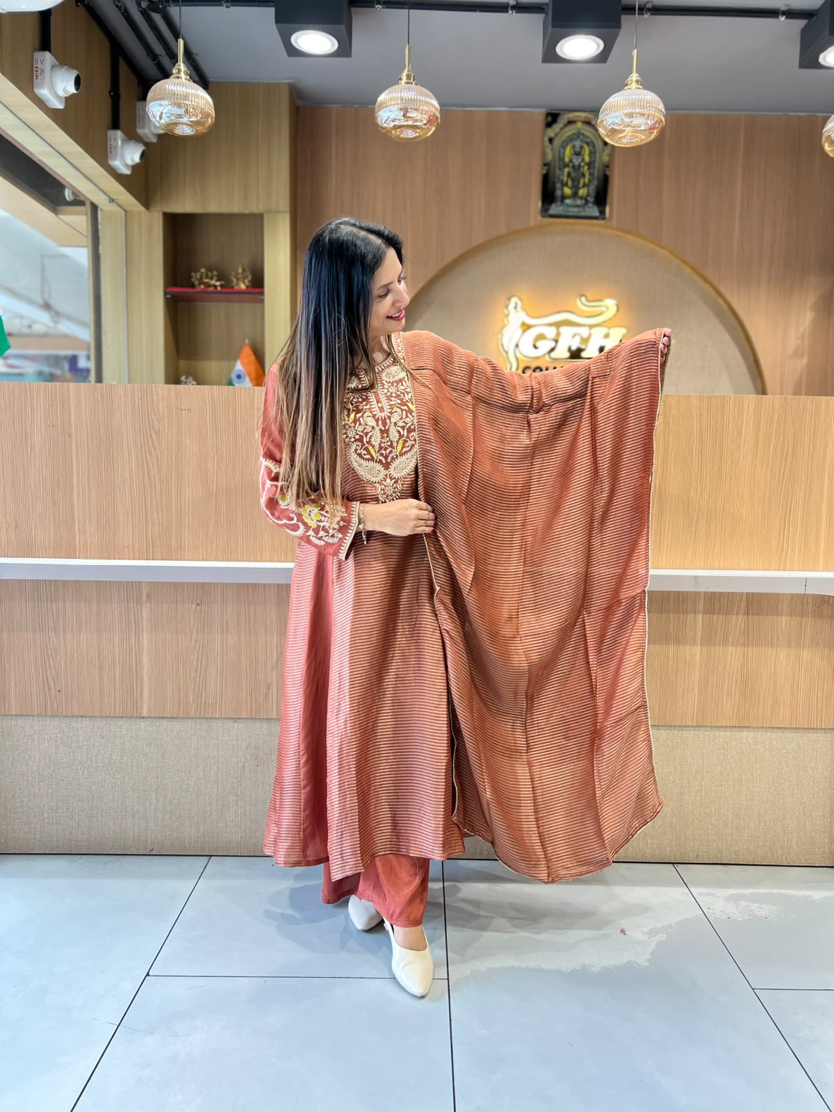 Pure Banaras Mull Chanderi Brown 3pc Set