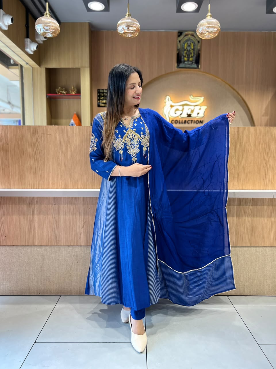 Pure Dola Silk Blue 3pc Set