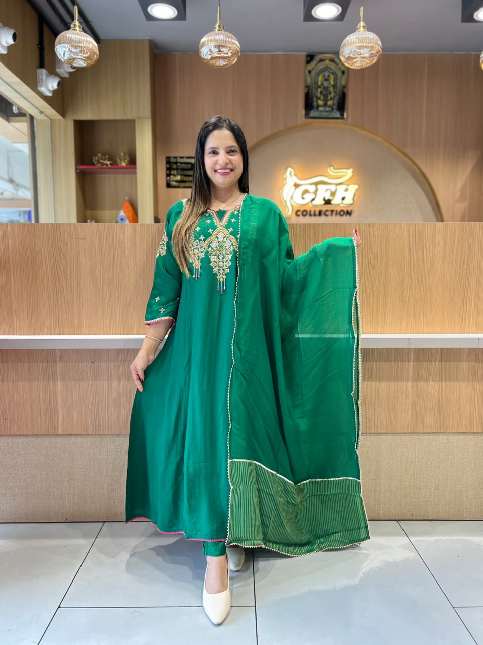 Pure Dola Silk Green 3pc Set