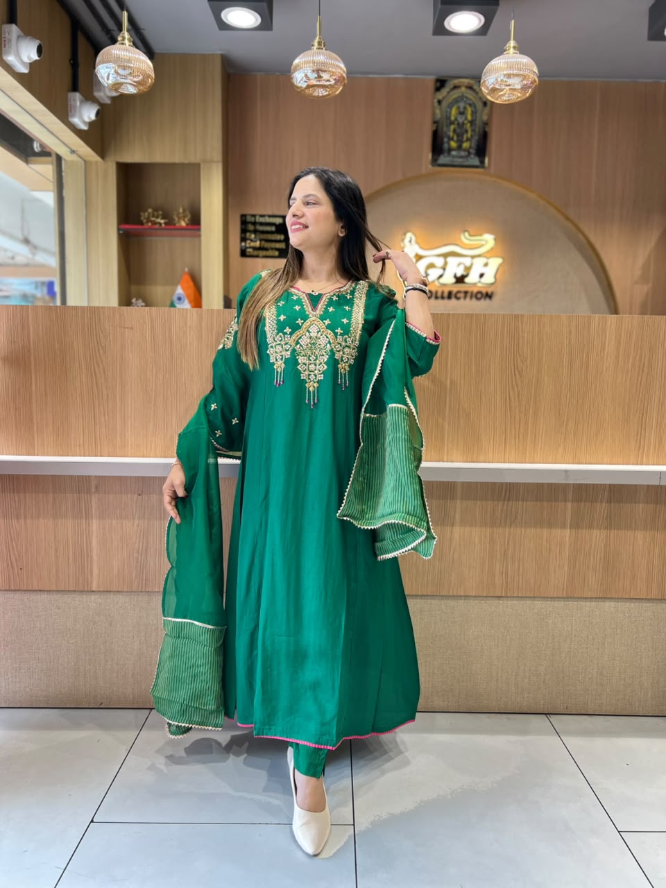 Pure Dola Silk Green 3pc Set