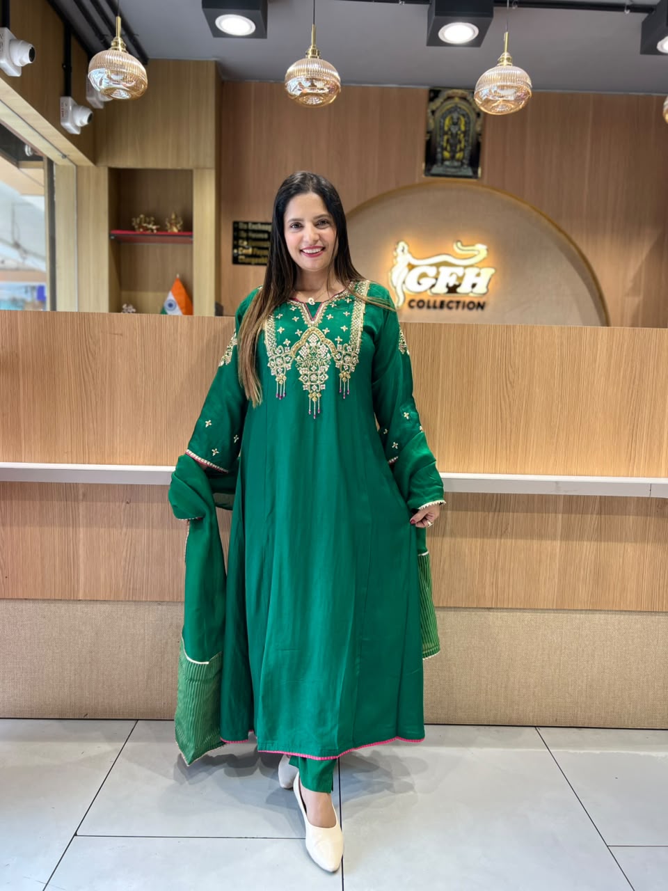 Pure Dola Silk Green 3pc Set