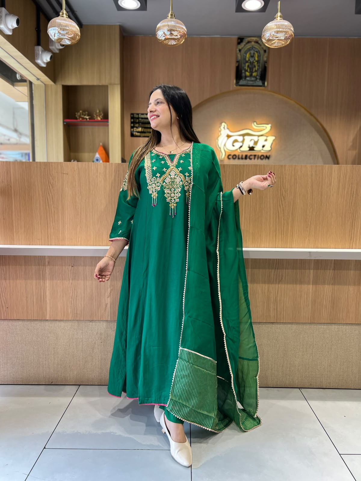 Pure Dola Silk Green 3pc Set