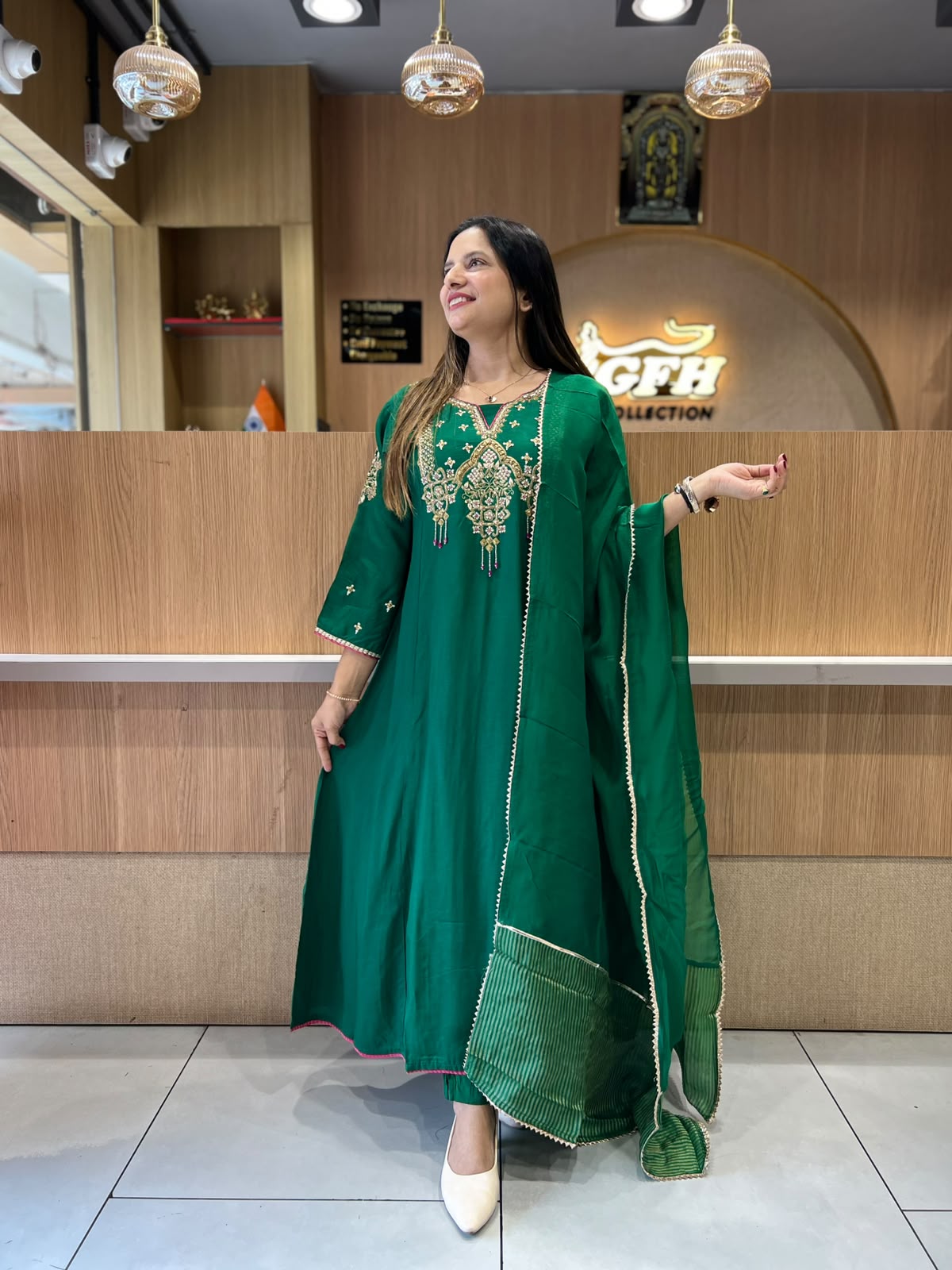 Pure Dola Silk Green 3pc Set