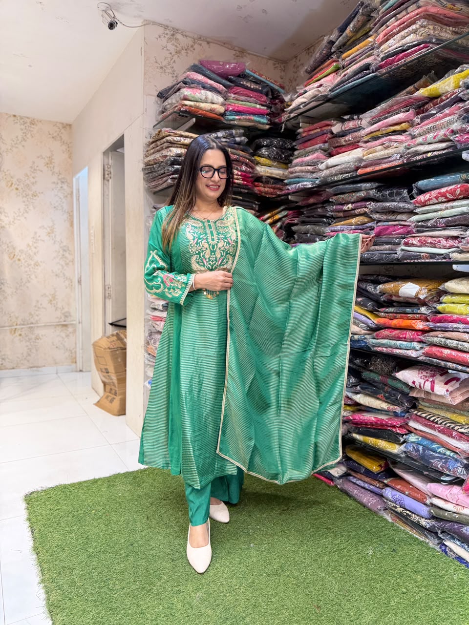 Pure Banaras Mull Chanderi Green 3pc Set