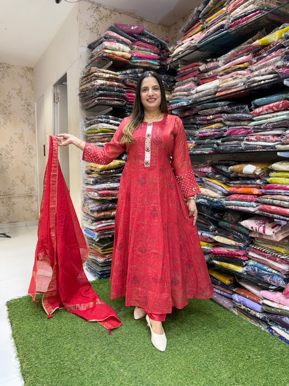 Pure Banaras Mull Chanderi Red 3pc Set