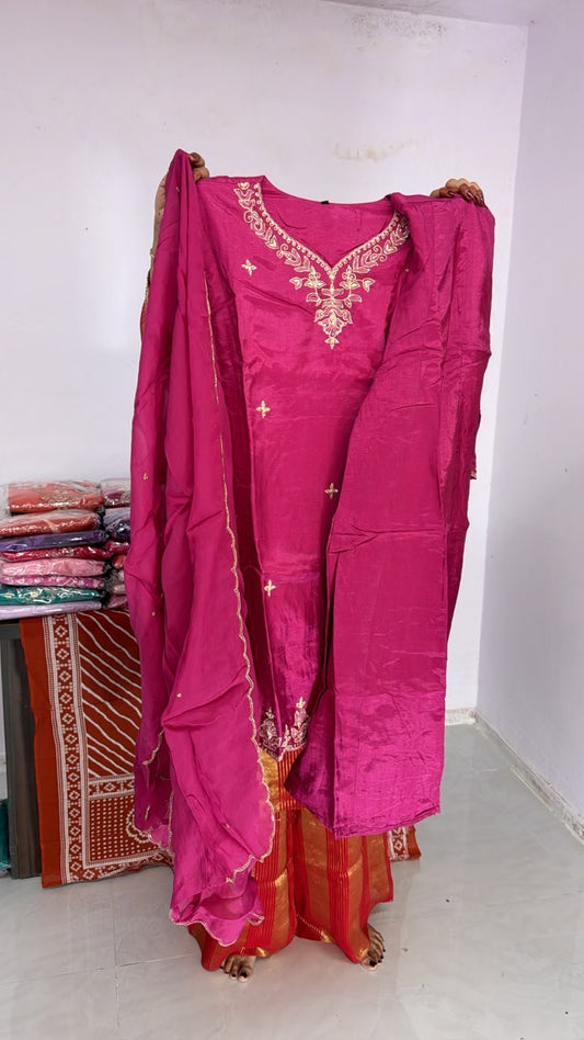 Dola Silk