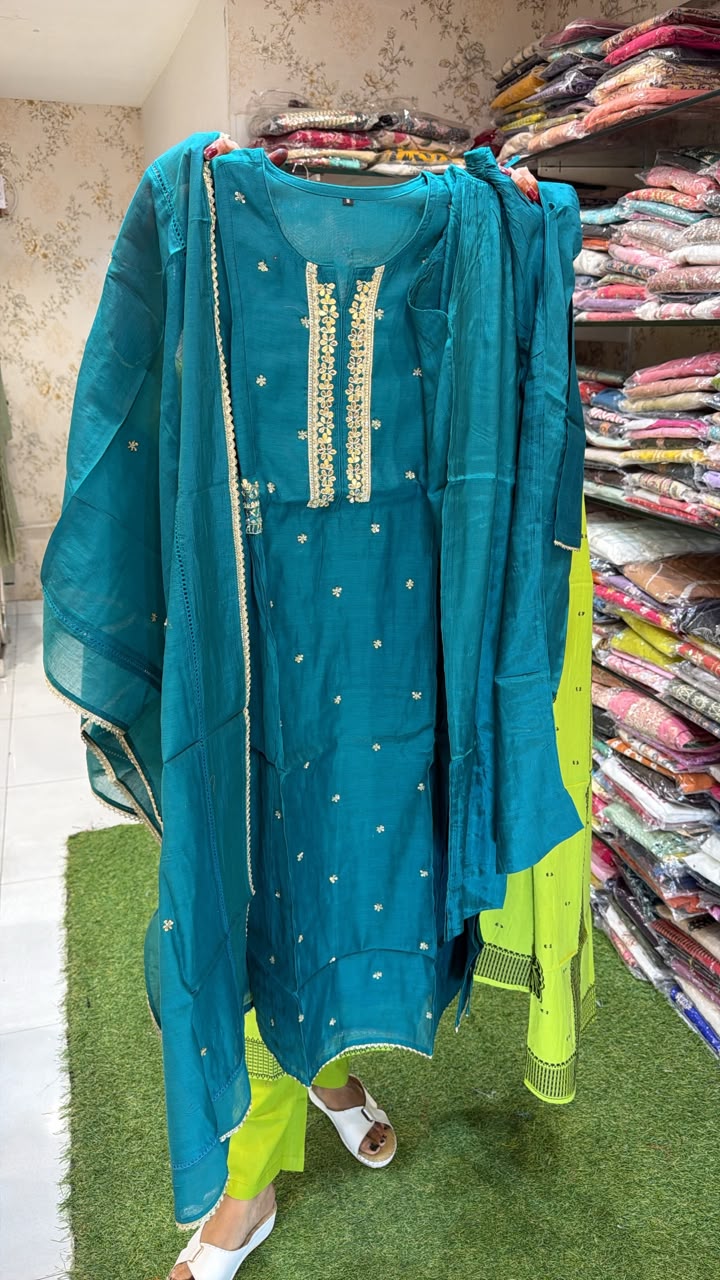 Dola Silk
