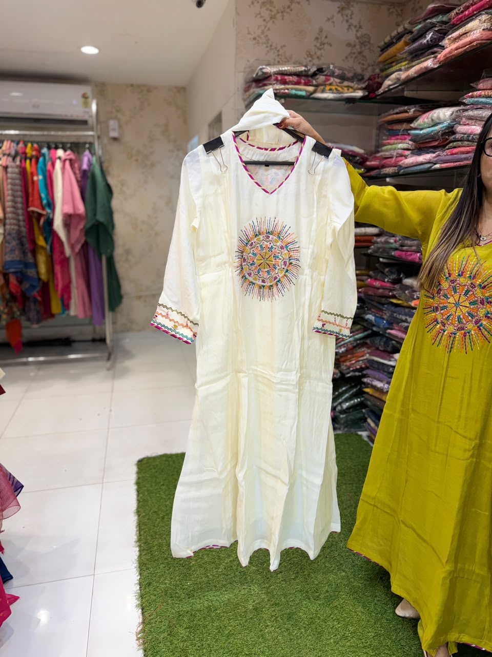 Mull Chanderi Off White 3pc Set