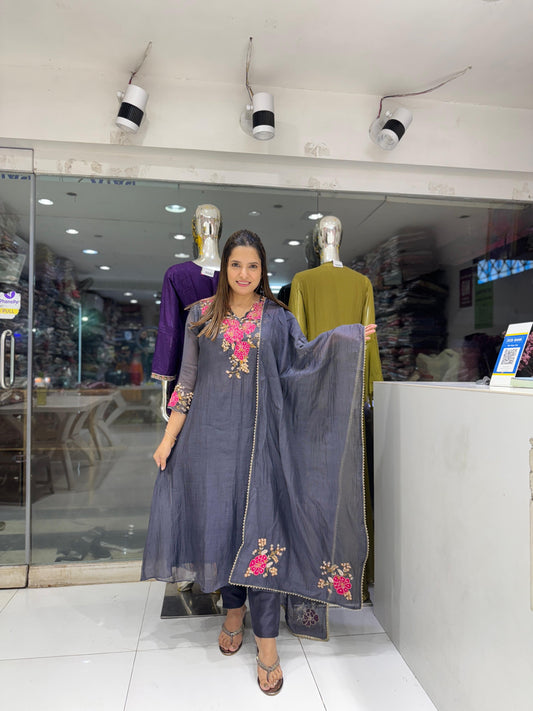 Pure Banaras Mull Chanderi Pearl Handwork Party Wear 3pc Set Gray Color
