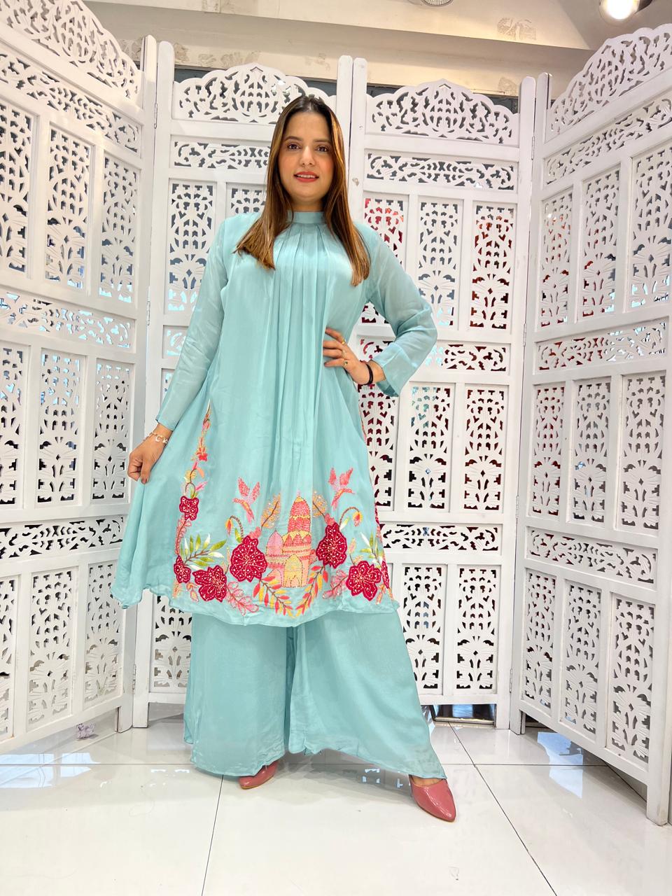 Chinon Blue 2pc Suit