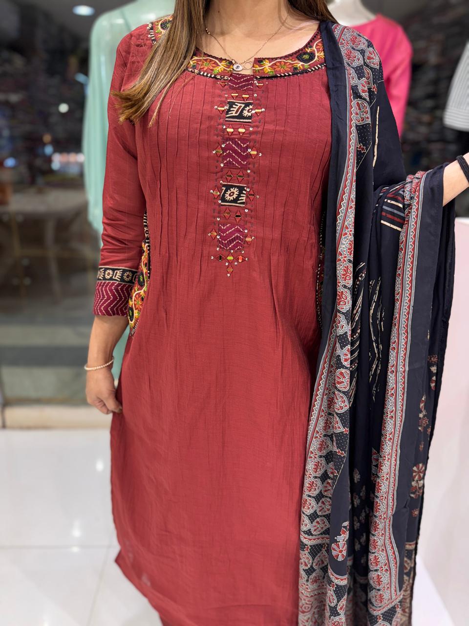 Mull Chanderi Maroon 3pc Set