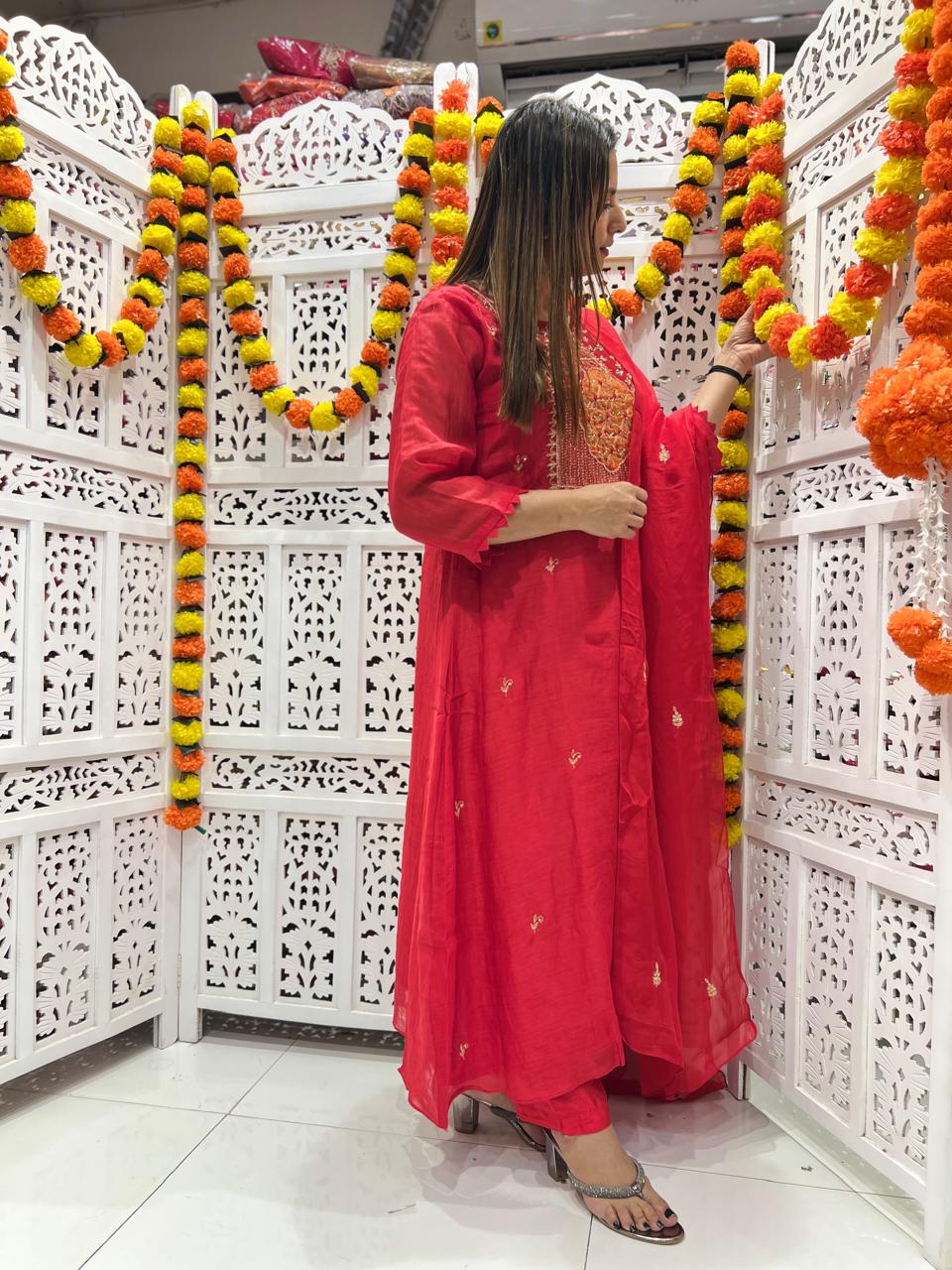 Banaras Mull Chanderi Red 3pc Set