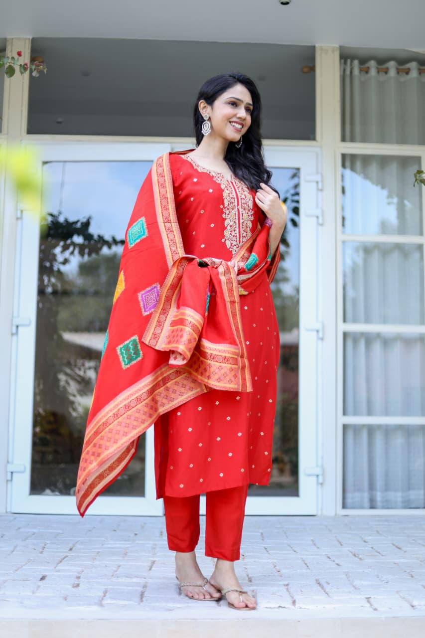 Russian Silk Red 3pc Set