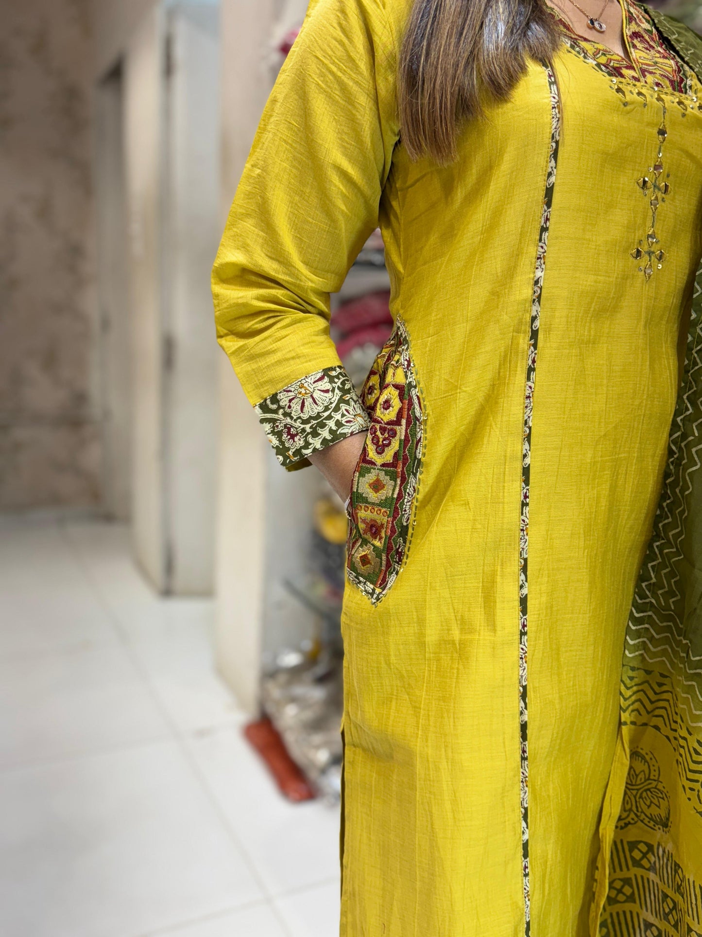 Mull Chanderi Yellow 3pc Set