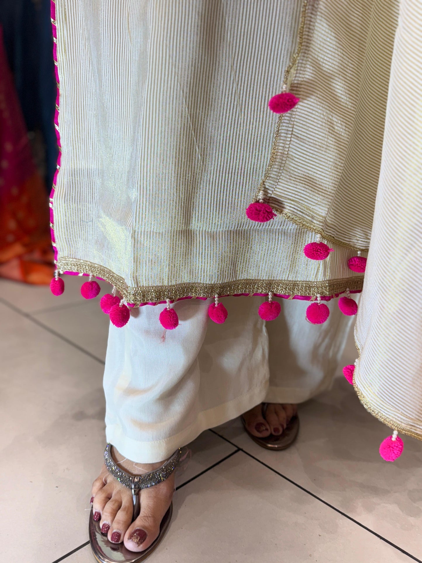 Simmer Tissue Off White 3pc Set