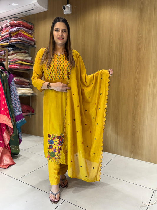 Banaras Mull Chanderi Yellow 3pc Set