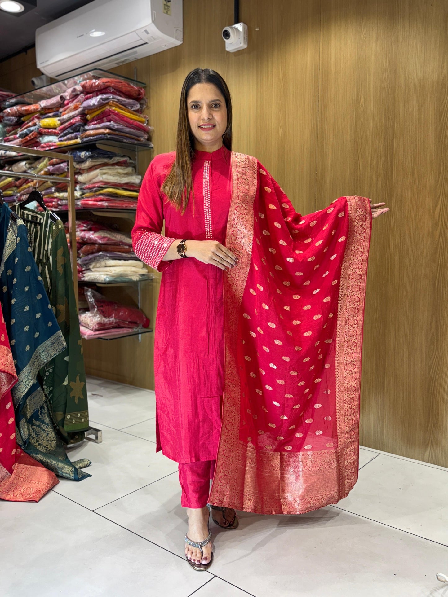 Dola Silk Red 3pc Set