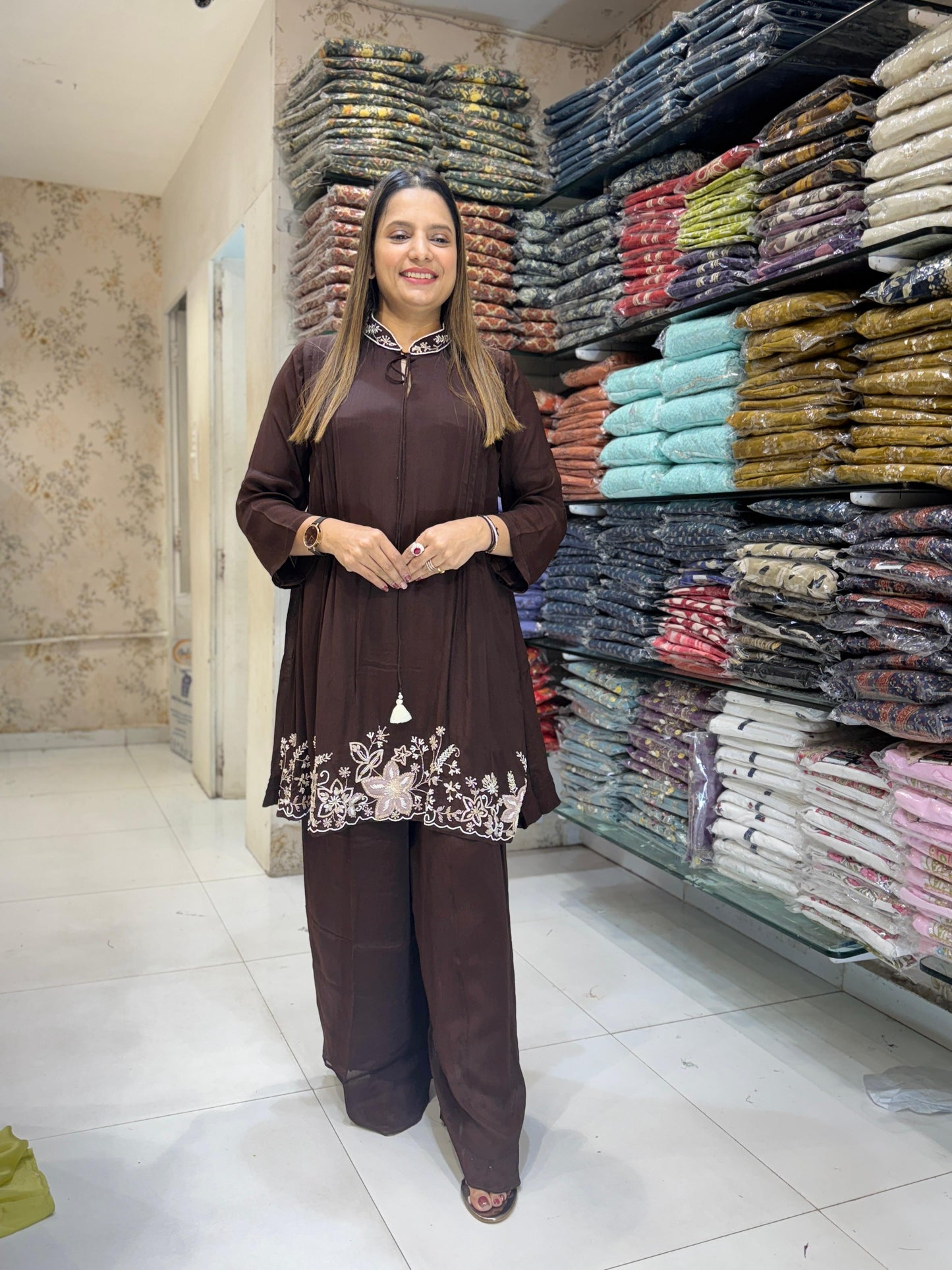 Chinon Brown 2pc Set