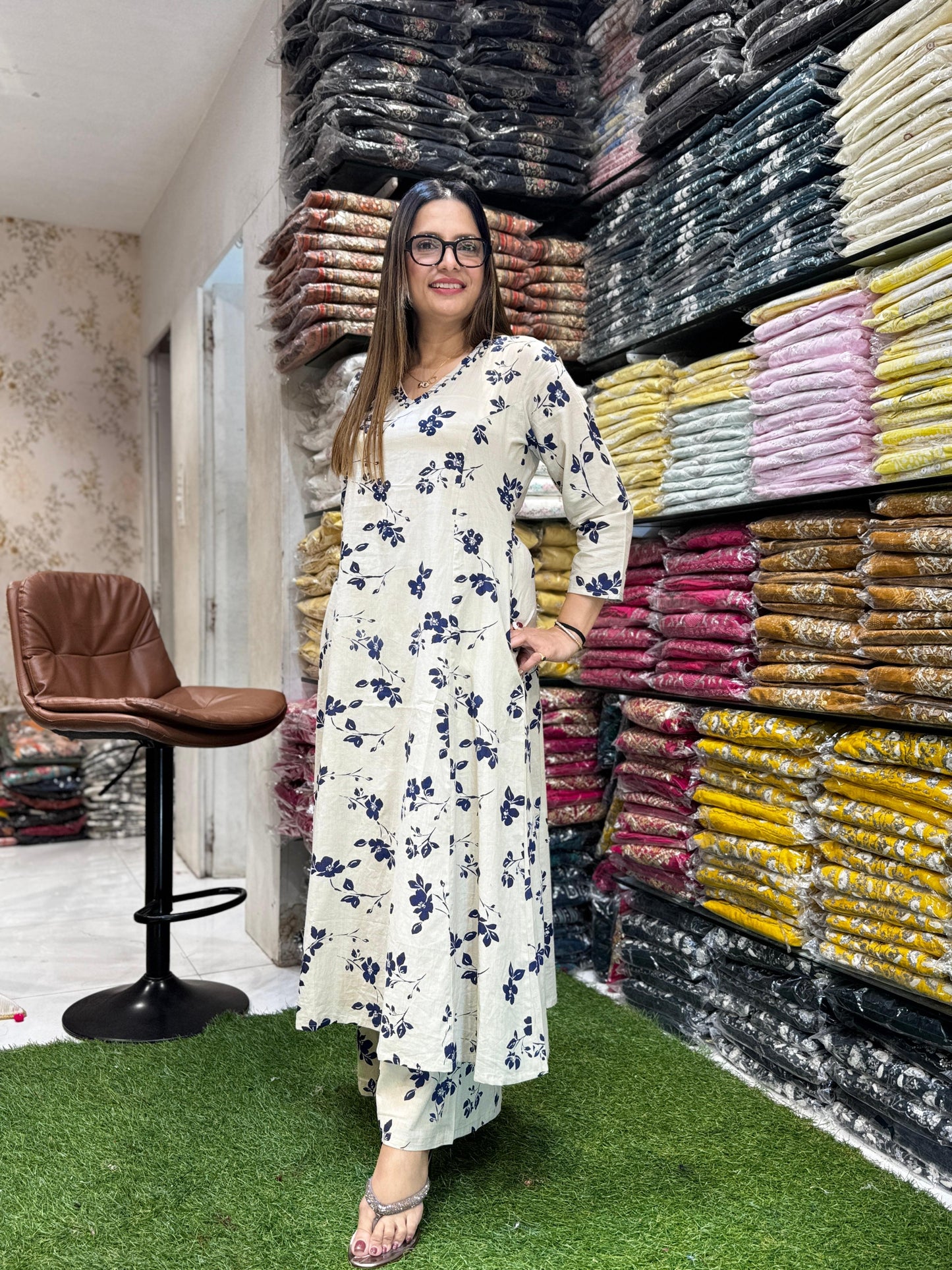 Jaipuri Cotton Off White And Blue 2pc Set