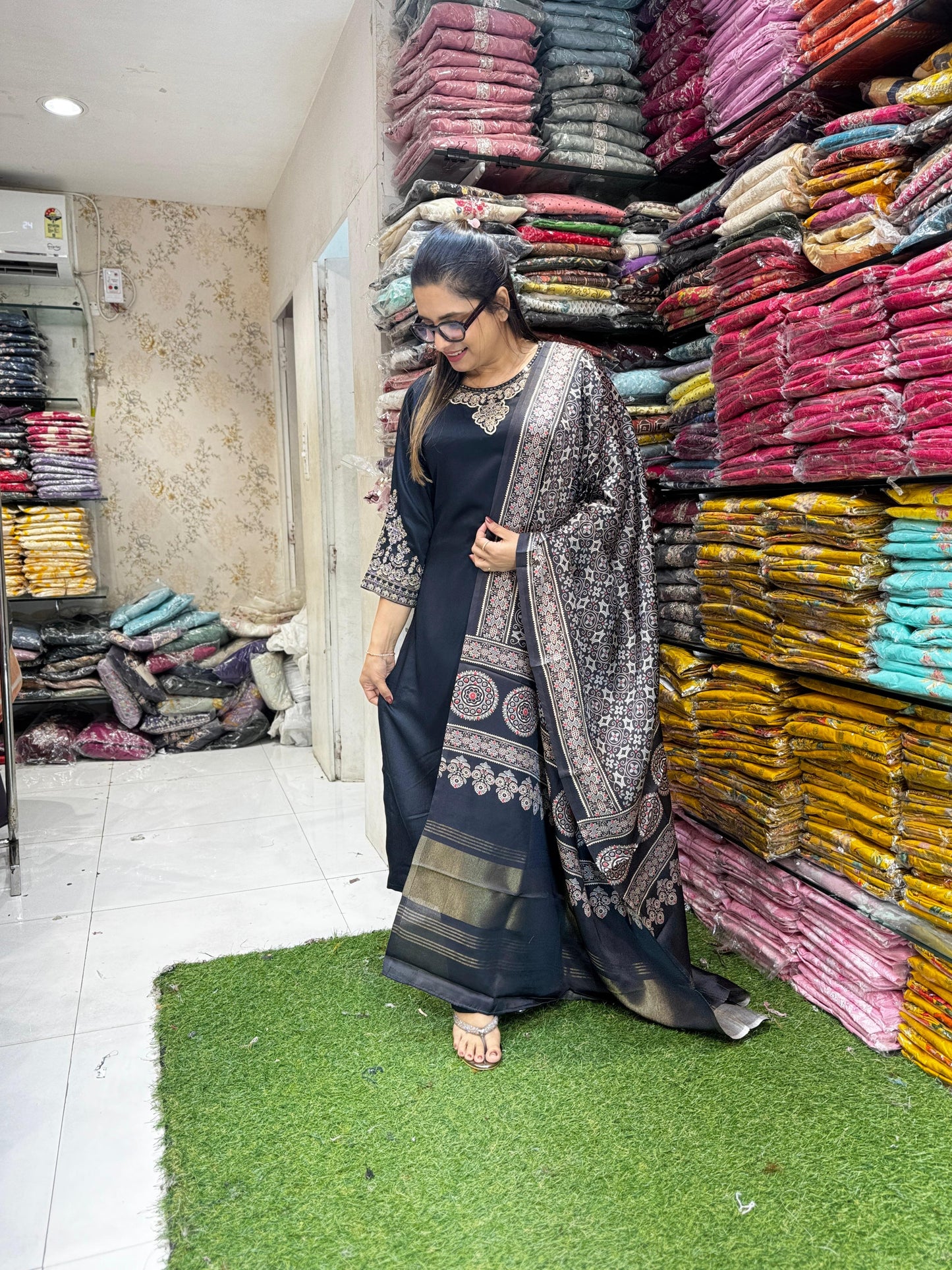 Pure Gaji Silk Black 3pc Set