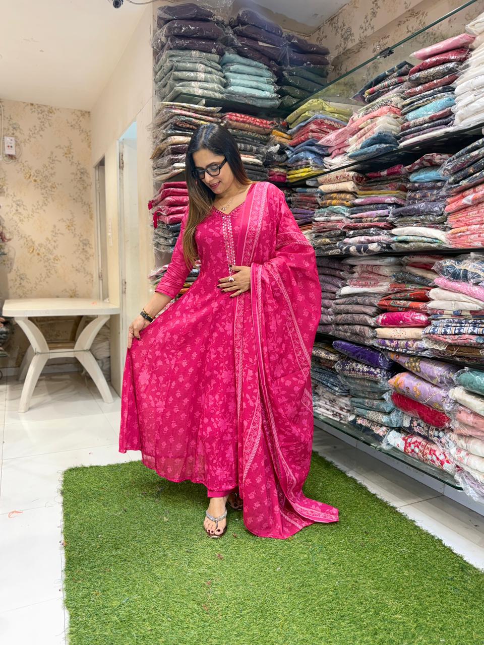 Pure Mull Cotton Rani Pink Shoulder Anarkali 3pc Set