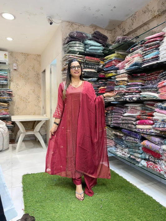 Pure Banaras Mull Chanderi Maroon 3pc Set