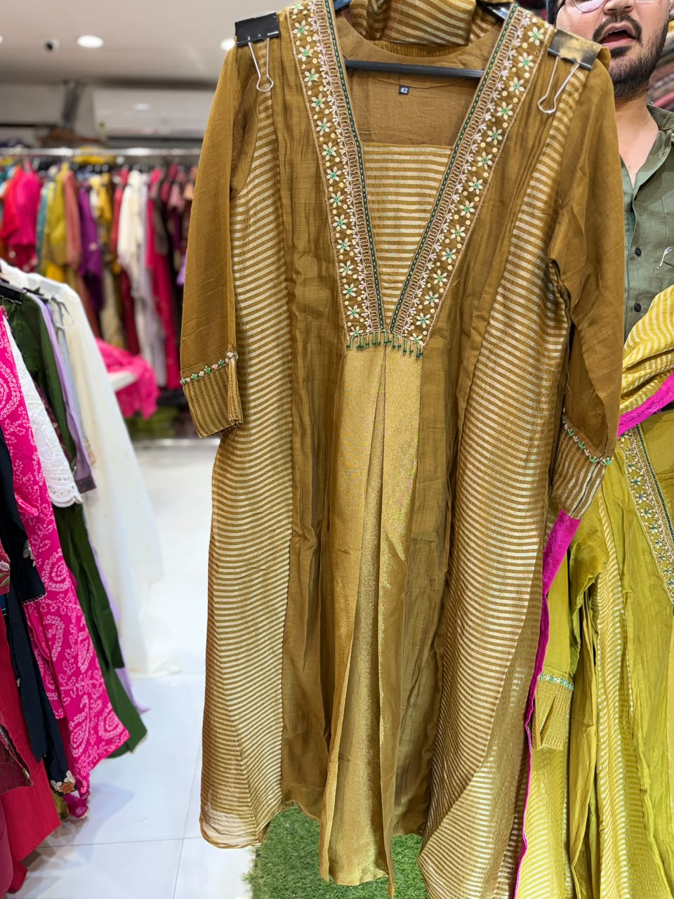 Pure Banaras Mull Chanderi Mahendi Green 3pc Set