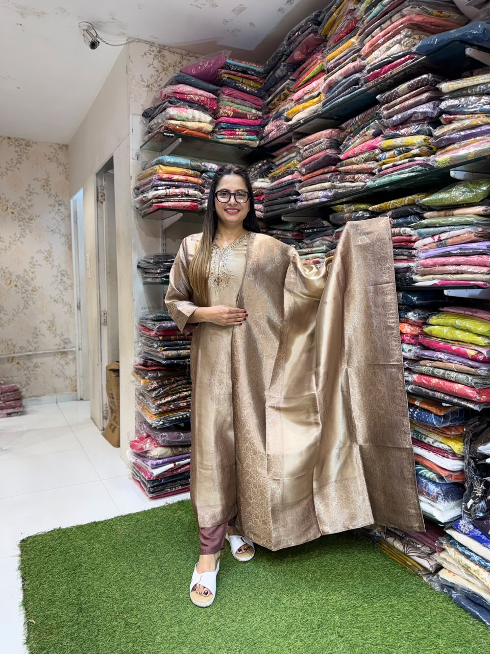 Pure Zeeraf Silk Brown 3pc Set