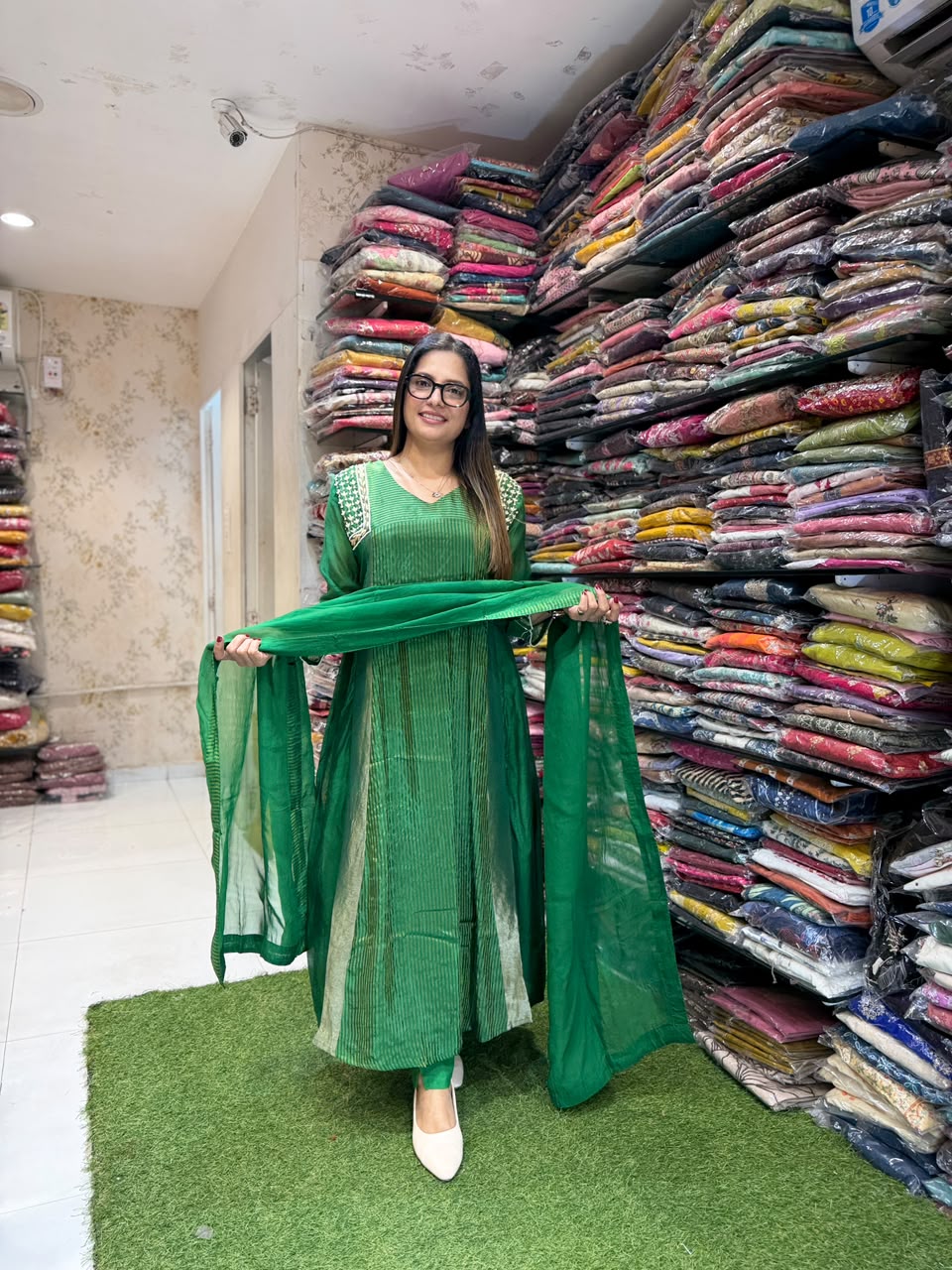 Pure Banaras Mull Chanderi Green 3pc Set
