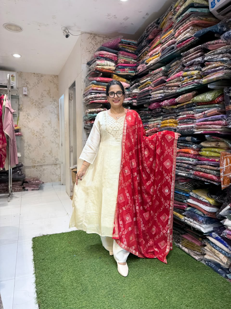 Pure Simmar Tissu Shoulder Anarkali 3pc Set (Red Duppata)