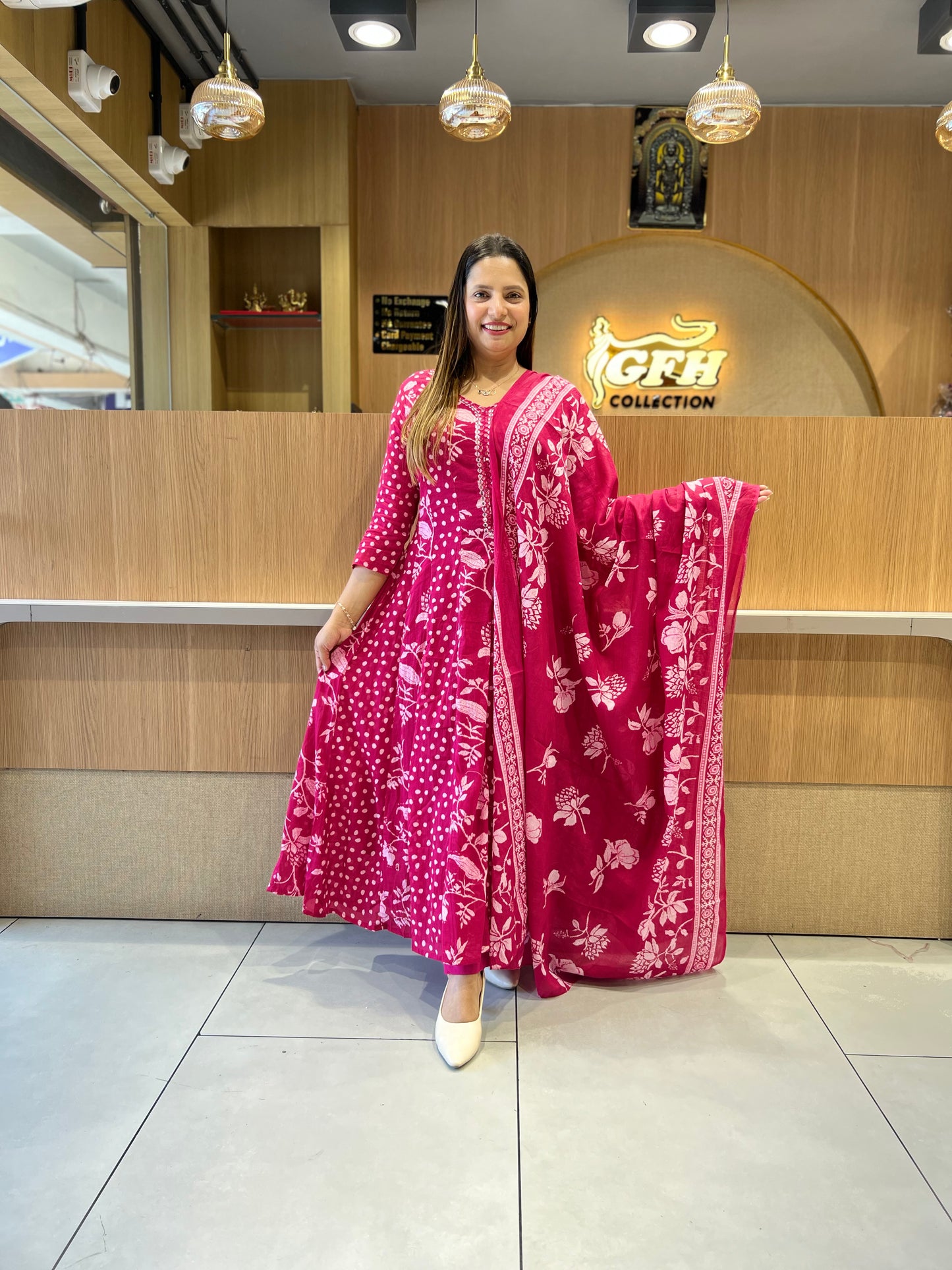 Pure Mull Cotton Rani Pink Shoulder Anarkali 3pc Set
