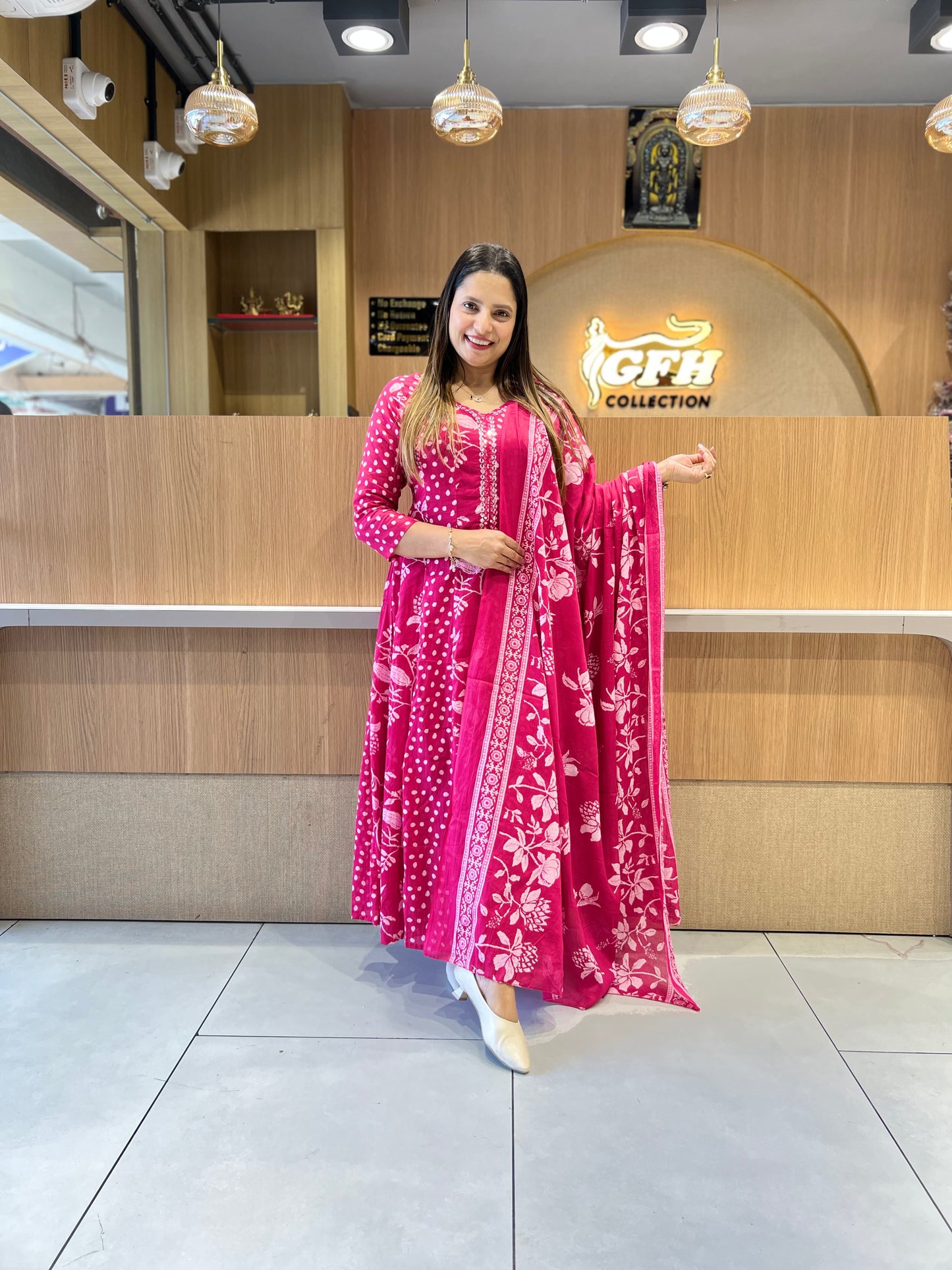 Pure Mull Cotton Rani Pink Shoulder Anarkali 3pc Set
